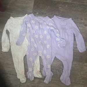 Okie Dokie Purple and White Floral Footies Set